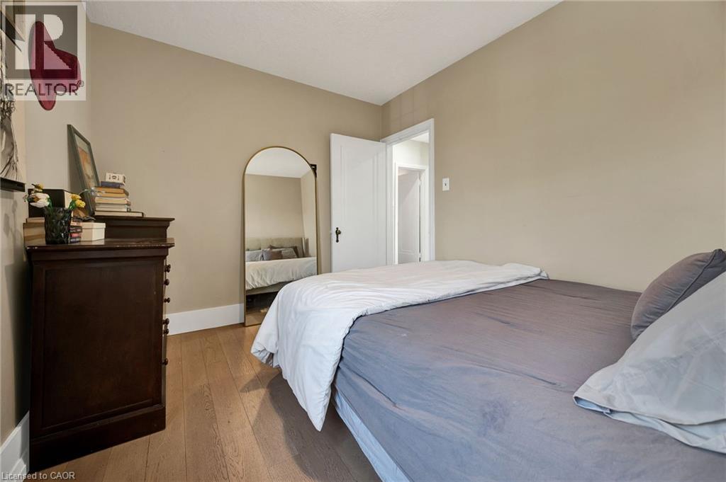 360 LUELLA Street thumbnail 17