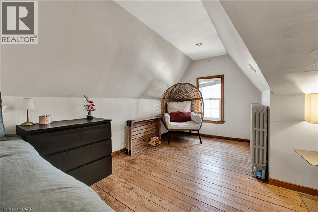 360 LUELLA Street thumbnail 19