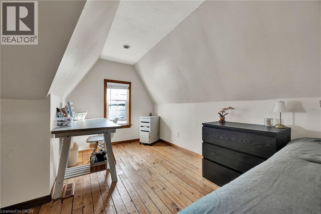 360 LUELLA Street thumbnail 20