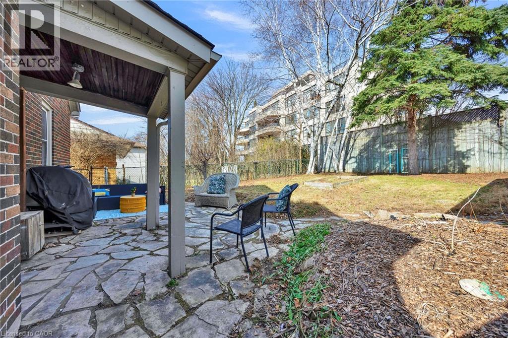 360 LUELLA Street thumbnail 23