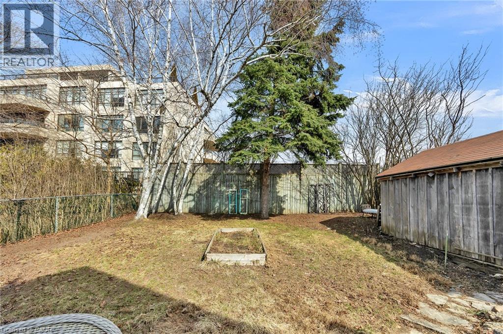 360 LUELLA Street thumbnail 25