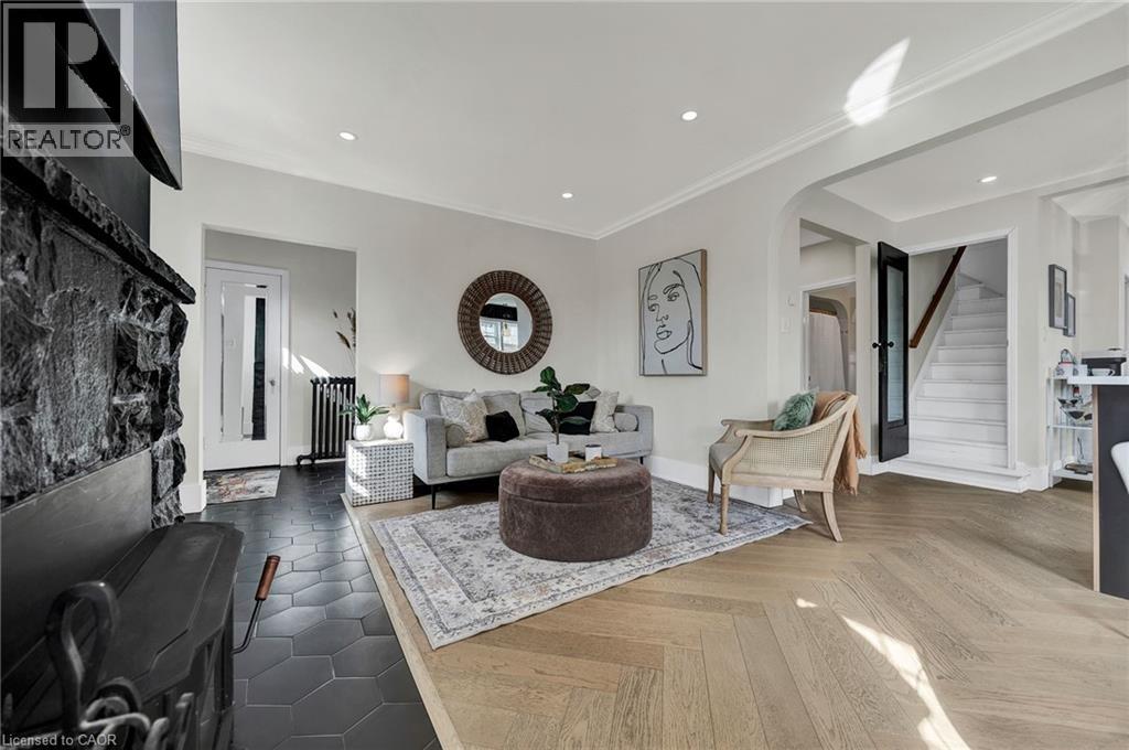 360 LUELLA Street thumbnail 4