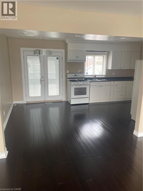 124 AVALON Place thumbnail 4