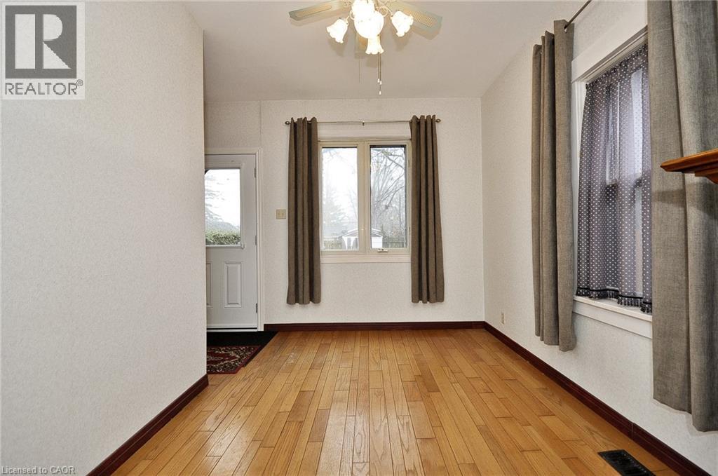 56 CHURCHILL Drive thumbnail 11