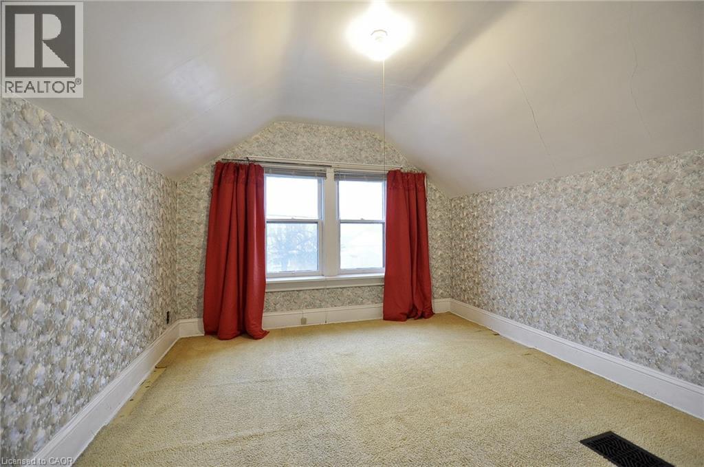 56 CHURCHILL Drive thumbnail 23