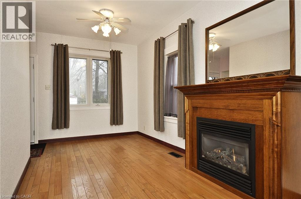 56 CHURCHILL Drive thumbnail 12