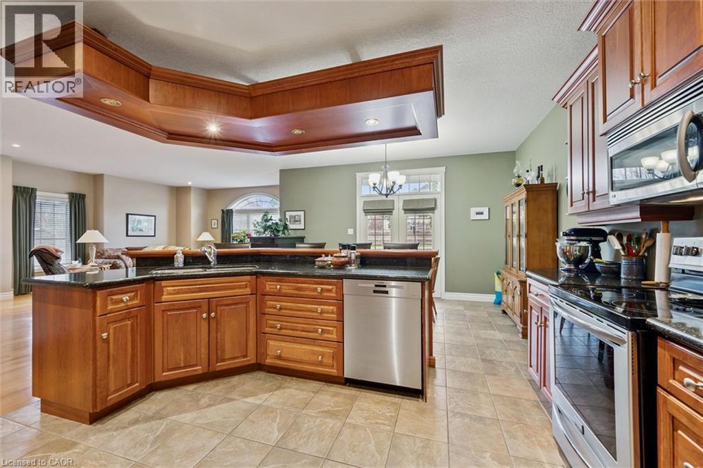 285 DEER RIDGE Drive thumbnail 18