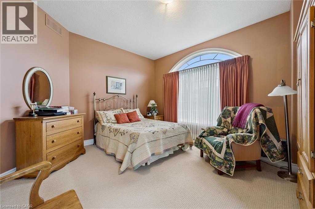 285 DEER RIDGE Drive thumbnail 26