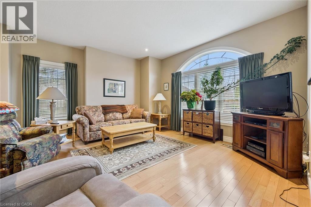 285 DEER RIDGE Drive thumbnail 9