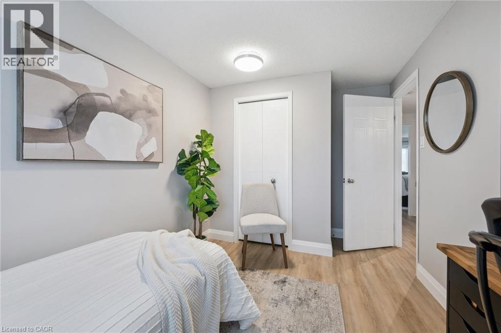 230 BLACKHORNE Drive Unit# 42 thumbnail 17