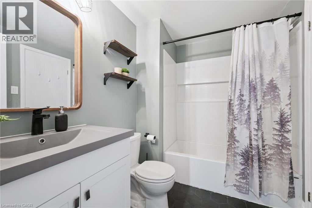 230 BLACKHORNE Drive Unit# 42 thumbnail 20