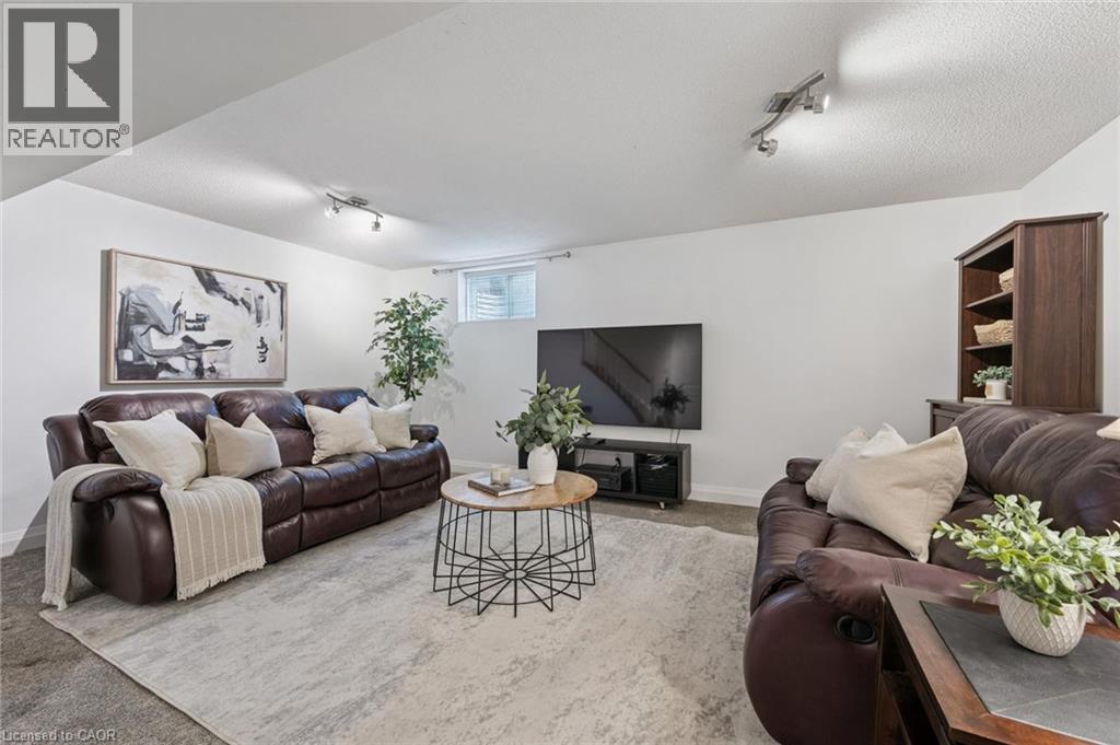 230 BLACKHORNE Drive Unit# 42 thumbnail 22