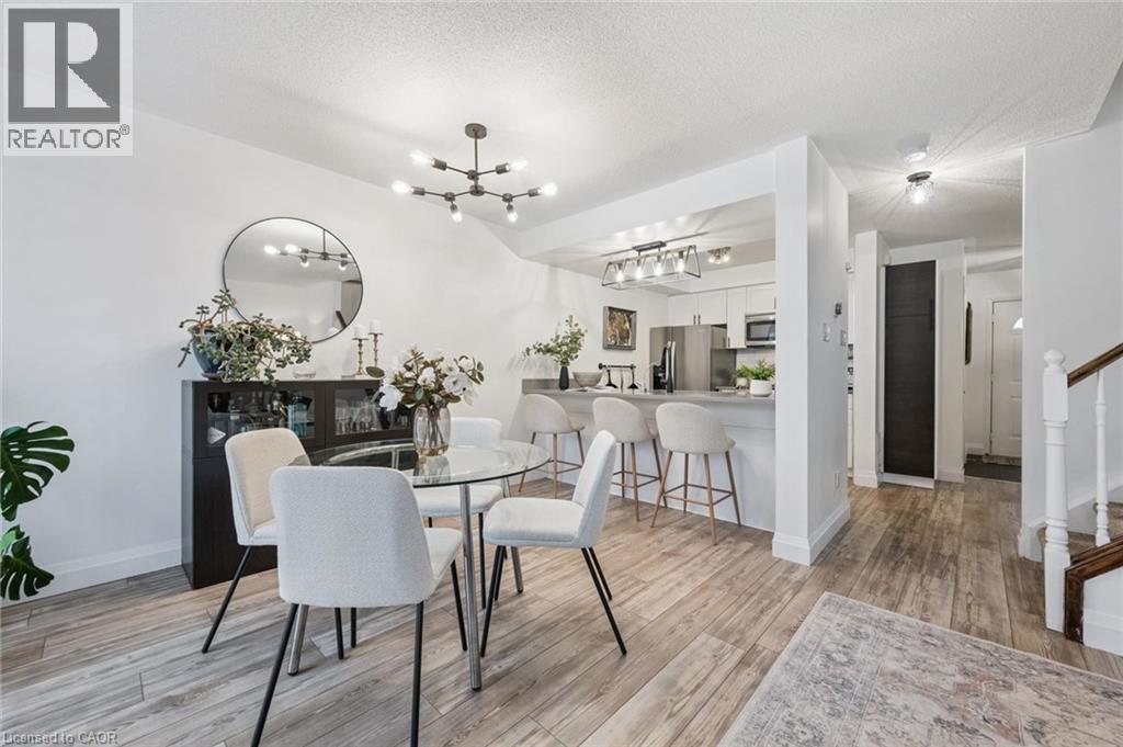 230 BLACKHORNE Drive Unit# 42 thumbnail 7