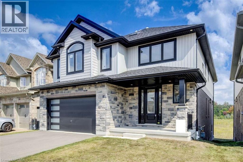 329 RIVERTRAIL Avenue thumbnail 3