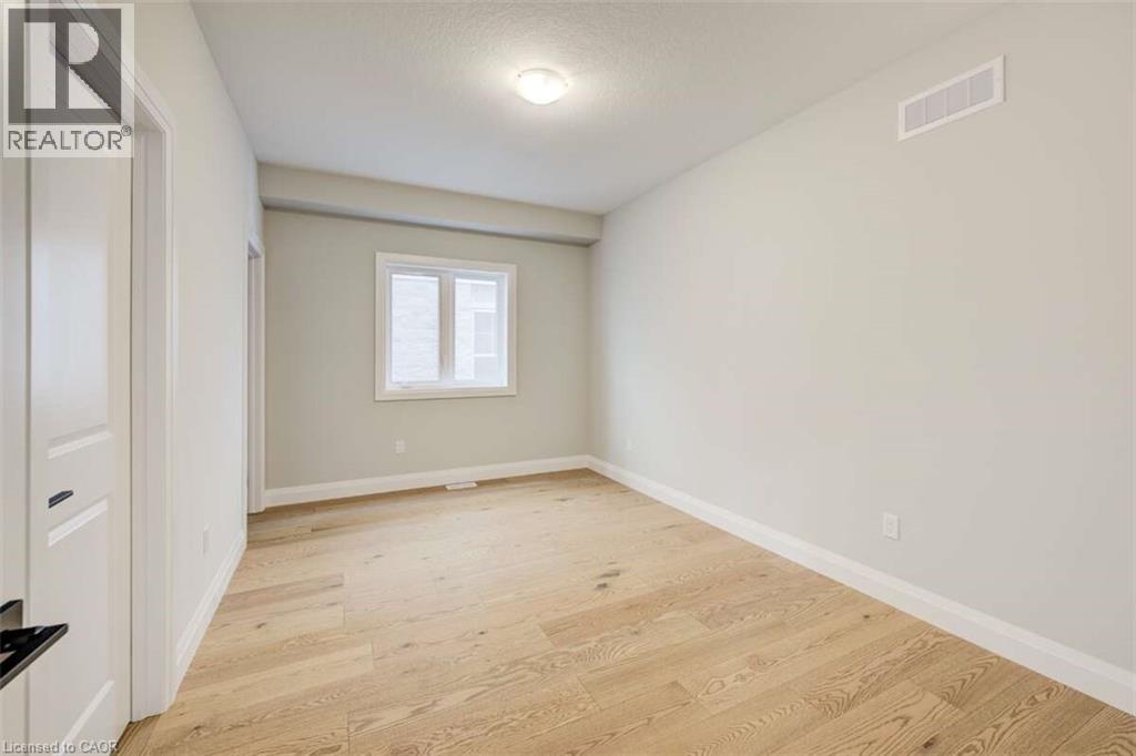 329 RIVERTRAIL Avenue thumbnail 30