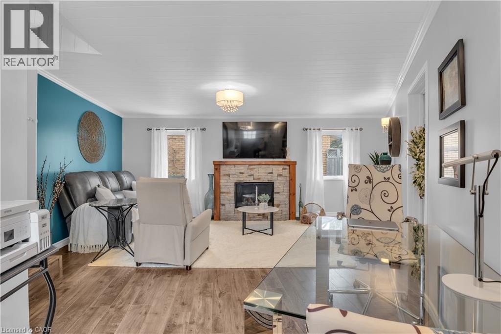 296 WEBER Street E thumbnail 13