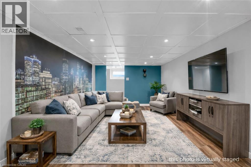 296 WEBER Street E thumbnail 31