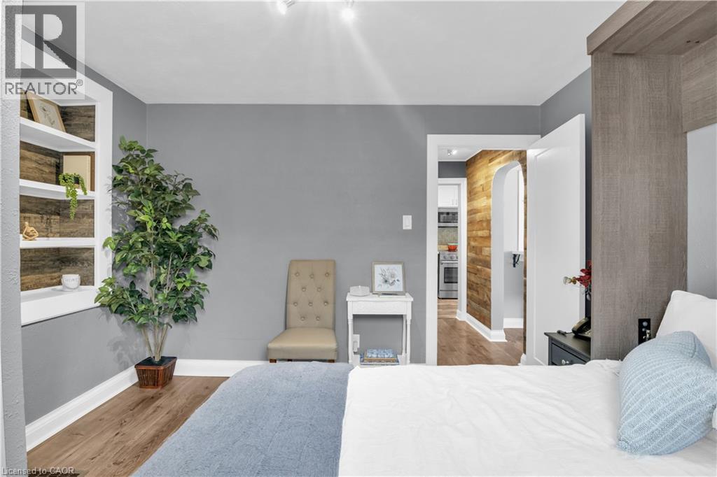 296 WEBER Street E thumbnail 20