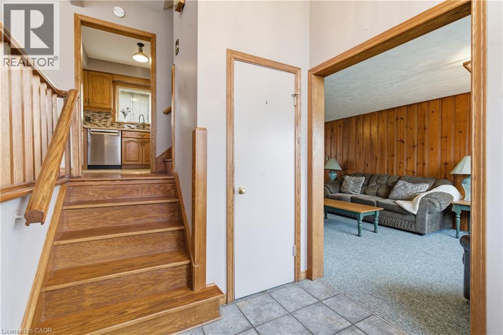 135 BURBANK Road thumbnail 10