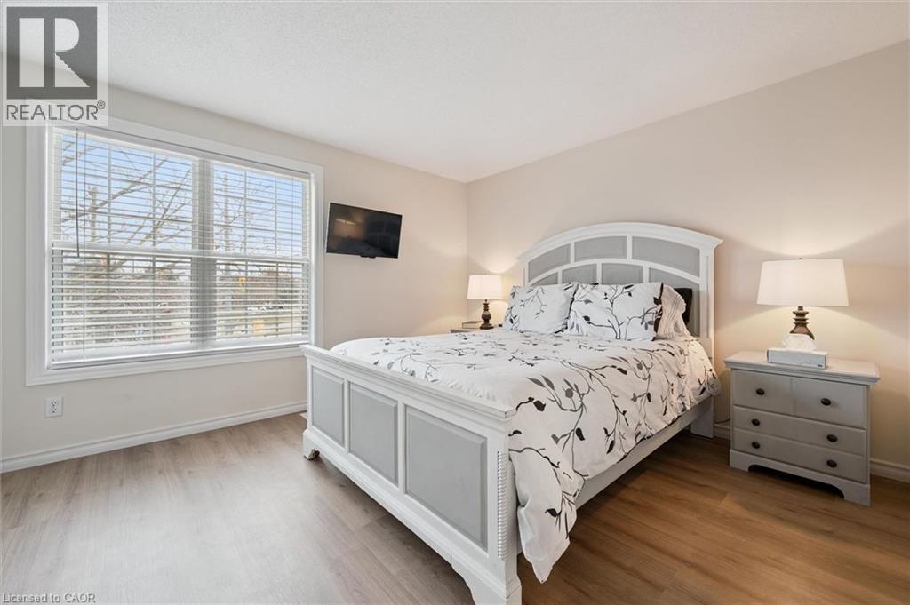 465 WOOLWICH Street Unit# 1 thumbnail 17