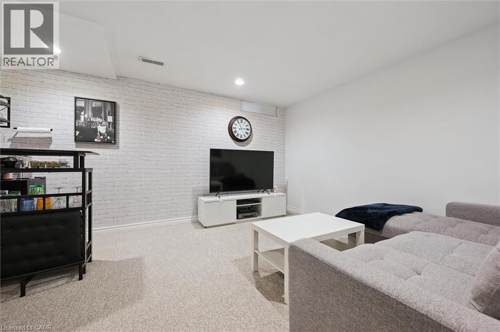 465 WOOLWICH Street Unit# 1 thumbnail 21