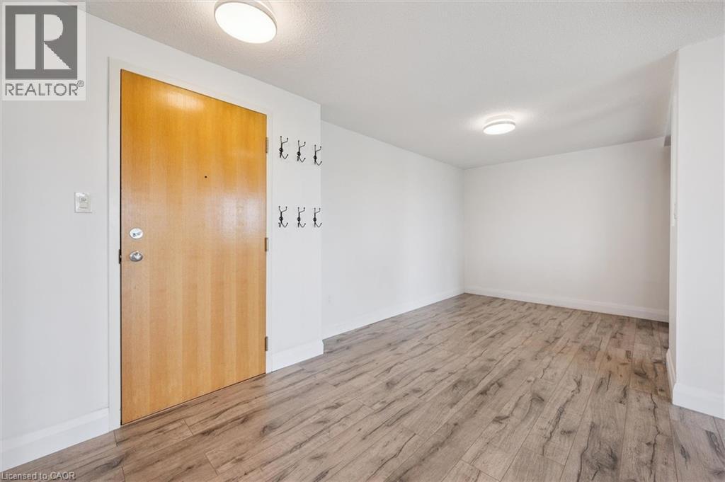 55 BLUE SPRINGS Drive Unit# 706 thumbnail 22