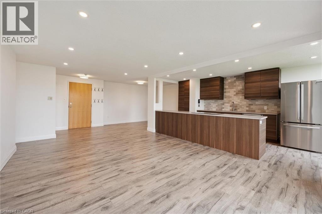 55 BLUE SPRINGS Drive Unit# 706 thumbnail 15