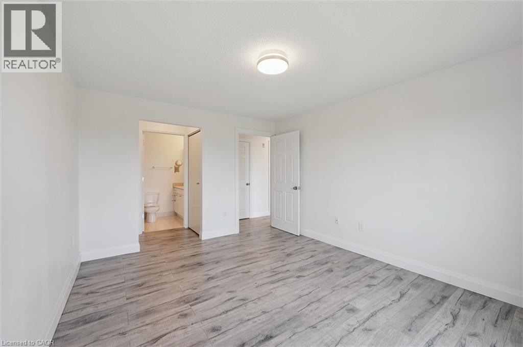 55 BLUE SPRINGS Drive Unit# 706 thumbnail 33