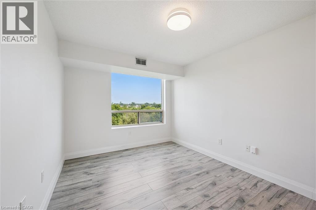 55 BLUE SPRINGS Drive Unit# 706 thumbnail 28