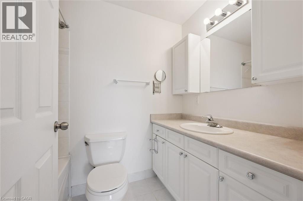 55 BLUE SPRINGS Drive Unit# 706 thumbnail 35