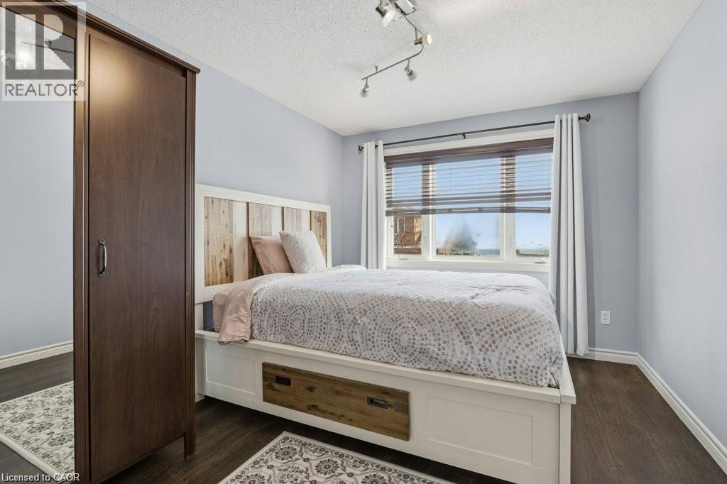 26 HELENA FEASBY Street thumbnail 27