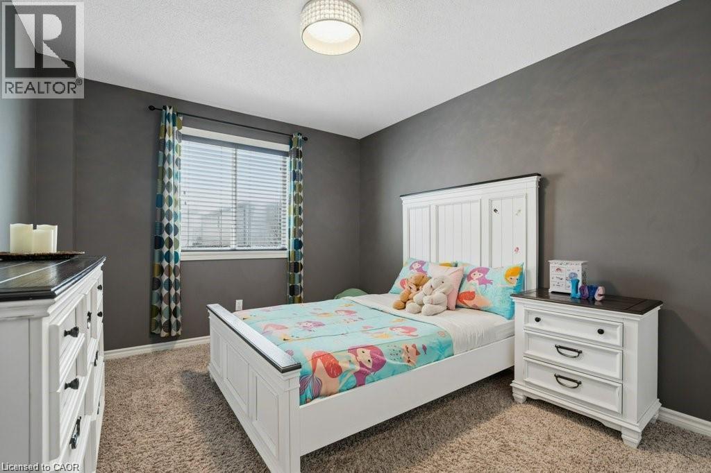 26 HELENA FEASBY Street thumbnail 18