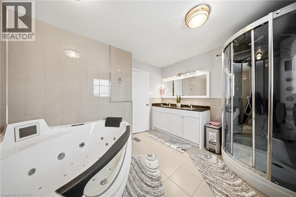 47 BURNT EMBER Court thumbnail 14