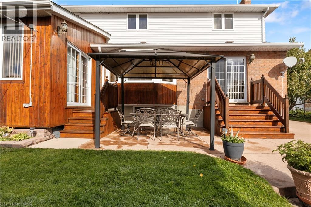 47 BURNT EMBER Court thumbnail 31