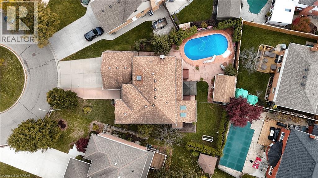 47 BURNT EMBER Court thumbnail 35