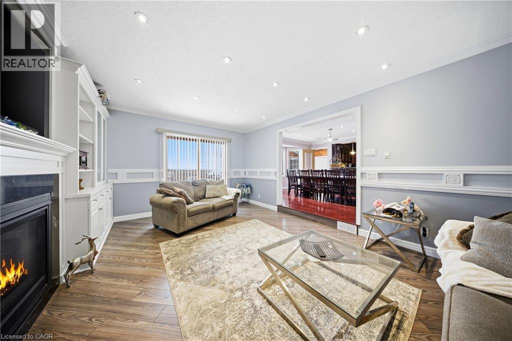 47 BURNT EMBER Court thumbnail 8