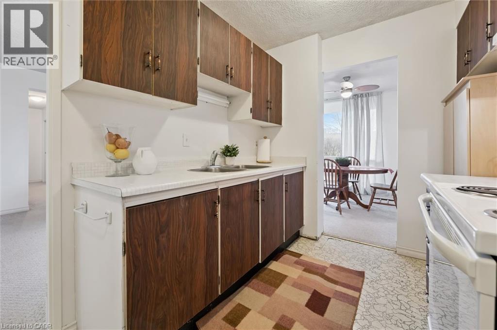 225 HARVARD Place Unit# 310 thumbnail 14