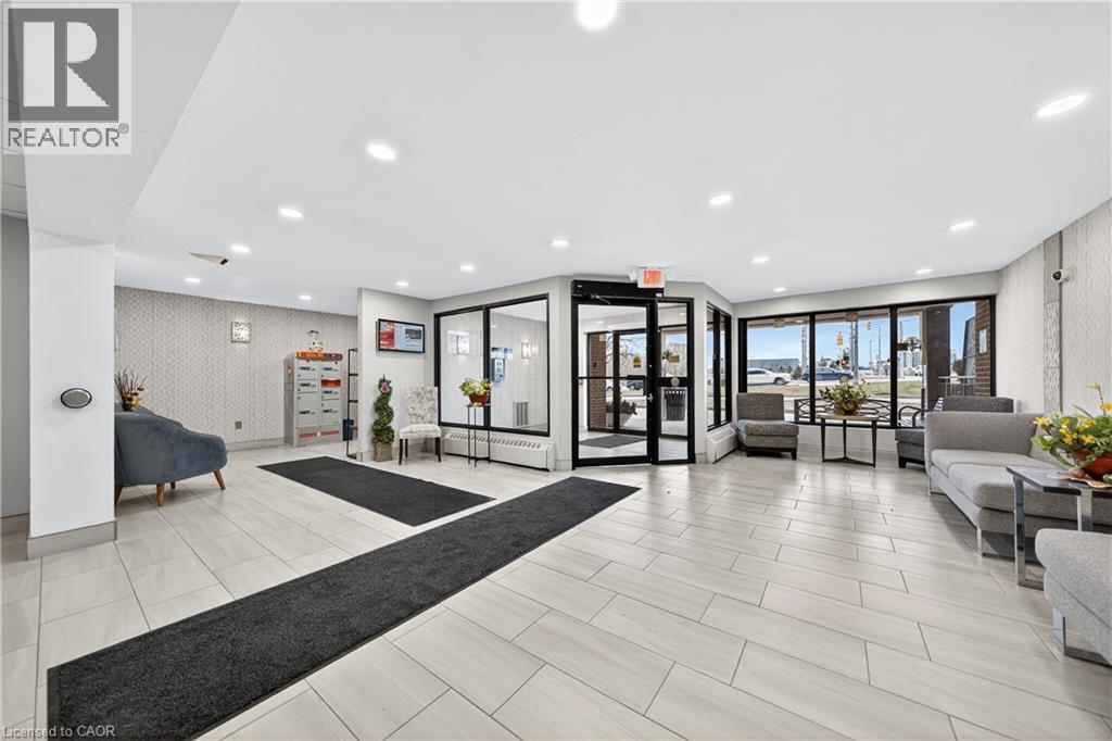 1100 COURTLAND Avenue E Unit# 605 thumbnail 6