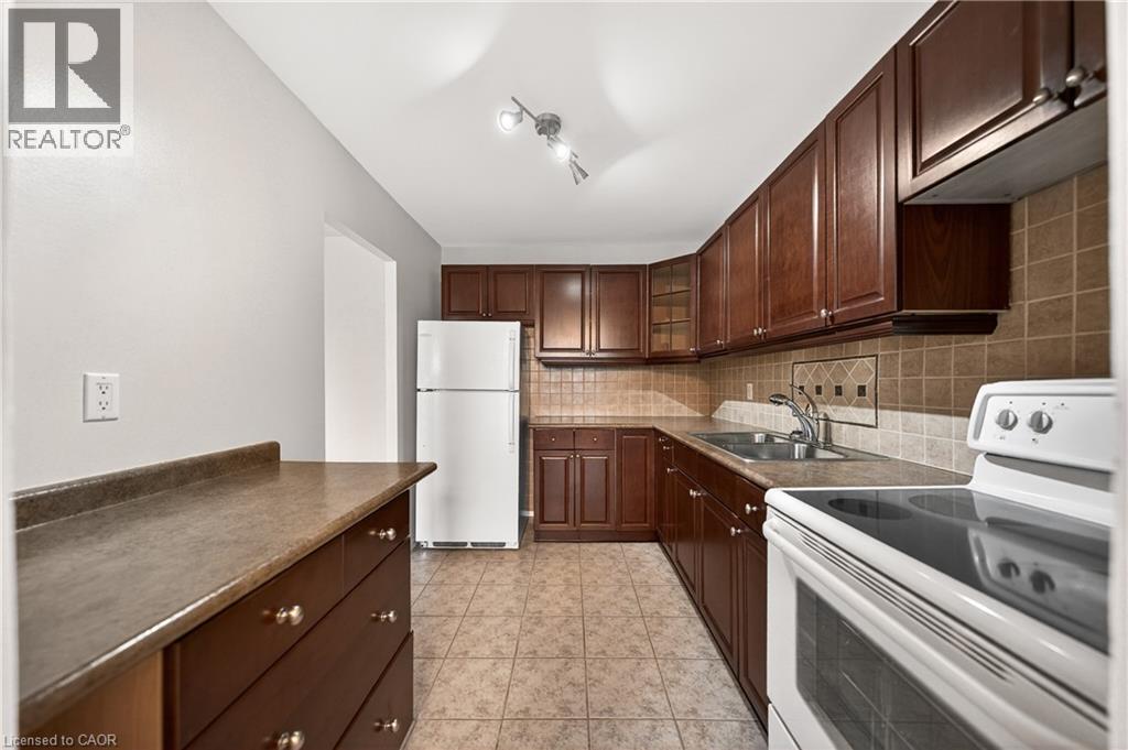 1100 COURTLAND Avenue E Unit# 605 thumbnail 17