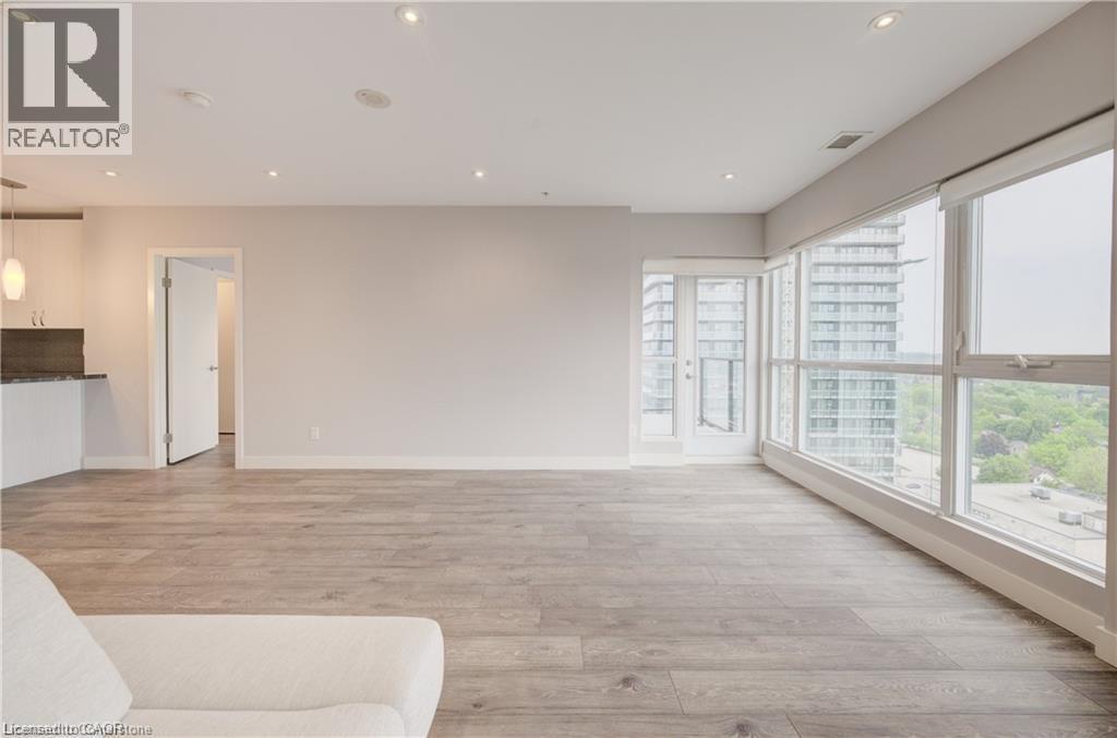 1 VICTORIA Street S Unit# 1513 thumbnail 17