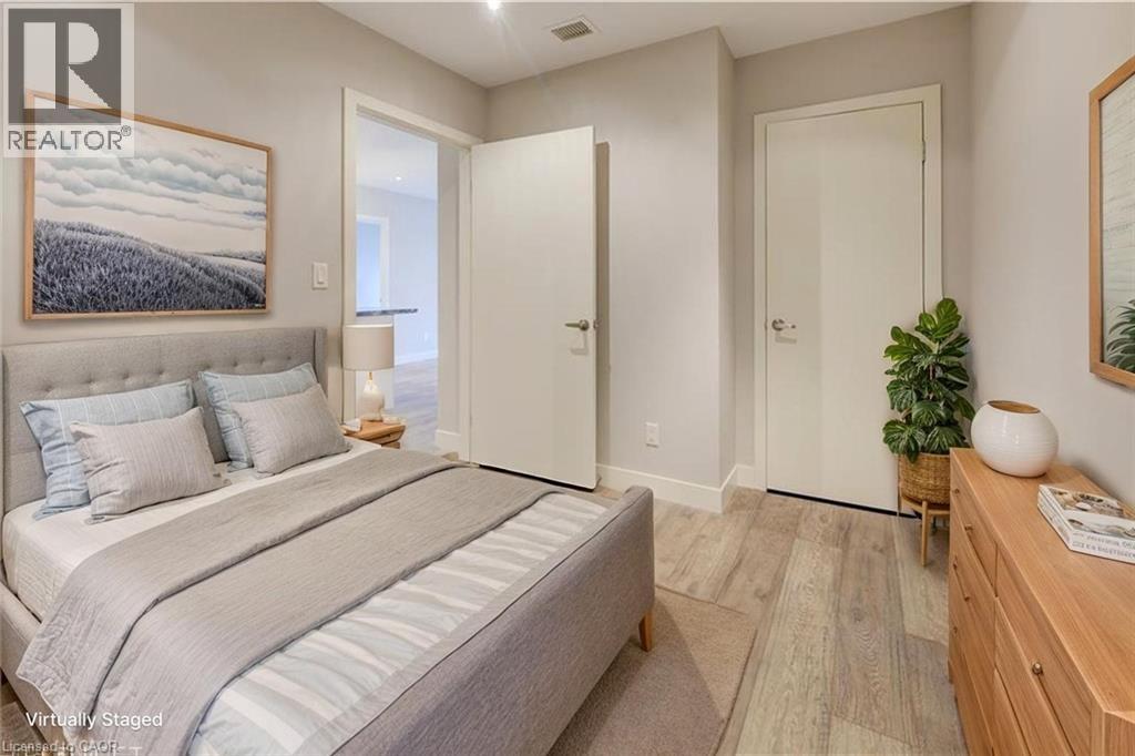 1 VICTORIA Street S Unit# 1513 thumbnail 5