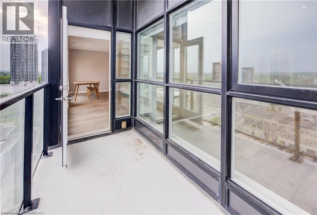 1 VICTORIA Street S Unit# 1513 thumbnail 33