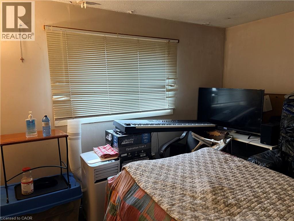 249 CEDARBRAE Avenue Unit# 1 thumbnail 17