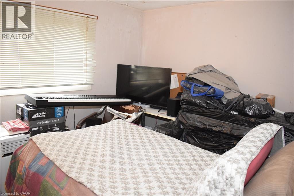 249 CEDARBRAE Avenue Unit# 1 thumbnail 18