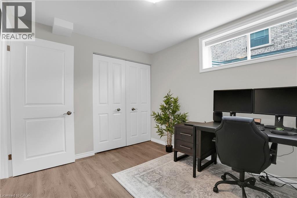 31 TOWNSEND Drive Unit# 66 thumbnail 31