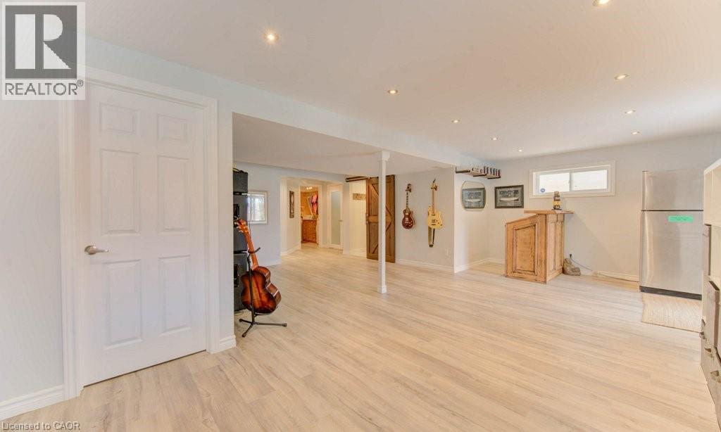 99 MAITLAND Street thumbnail 40