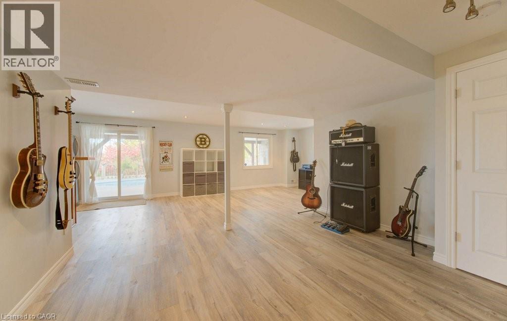 99 MAITLAND Street thumbnail 41