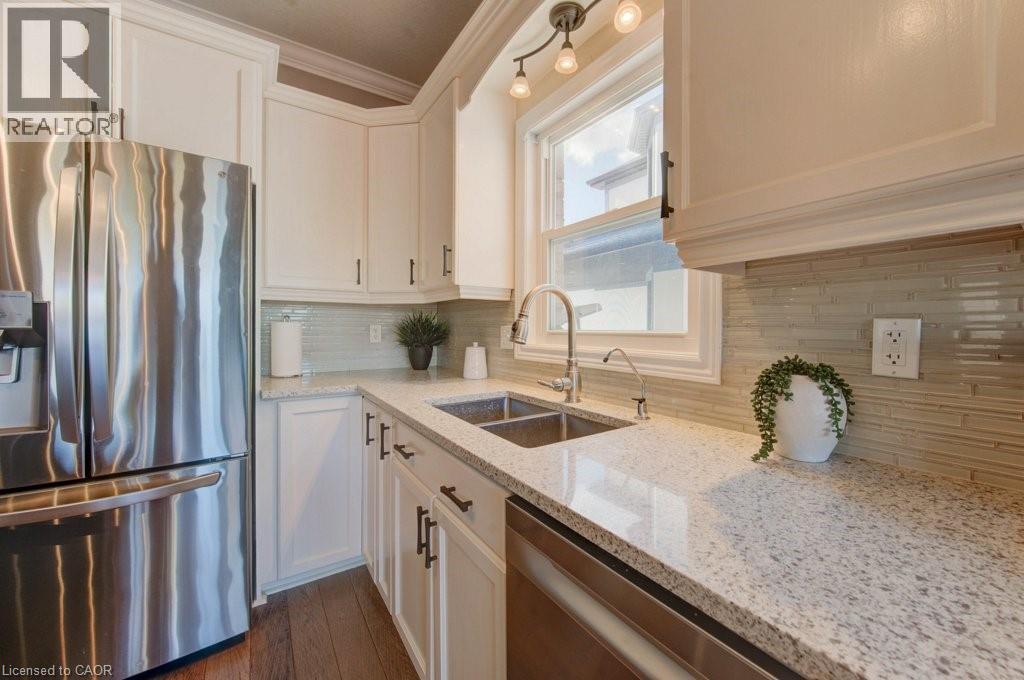 99 MAITLAND Street thumbnail 17