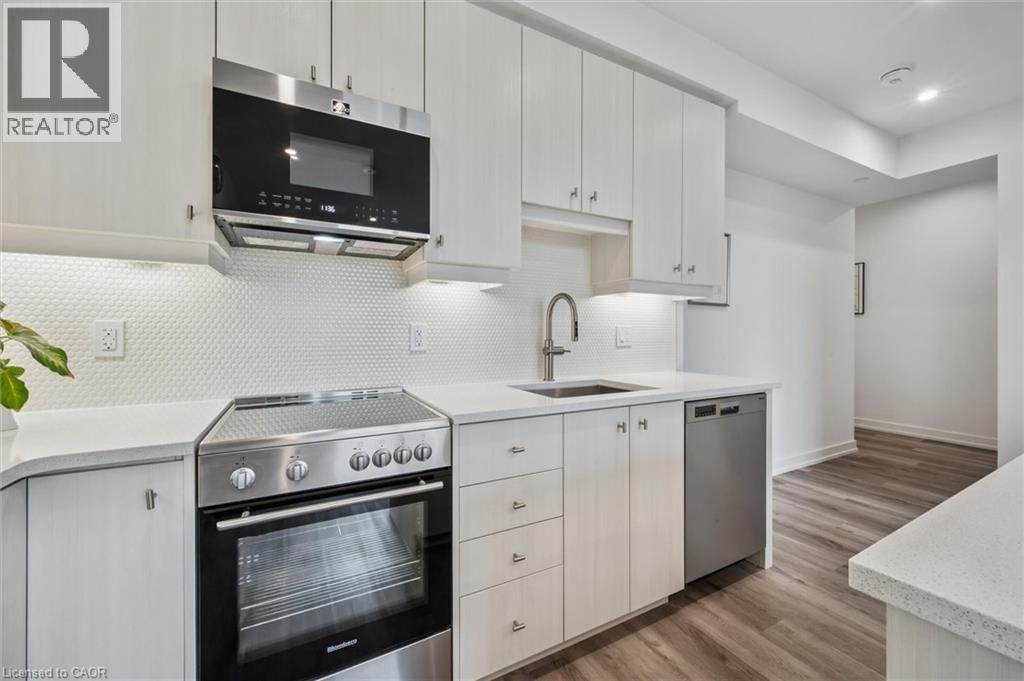 15 WELLINGTON Street S Unit# 909 thumbnail 7