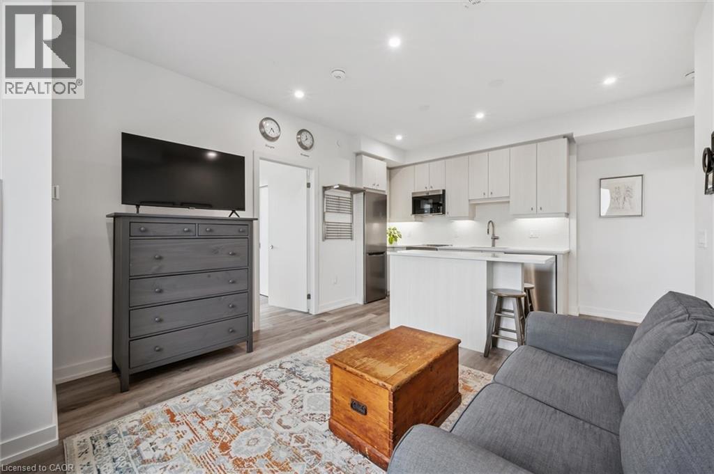 15 WELLINGTON Street S Unit# 909 thumbnail 10